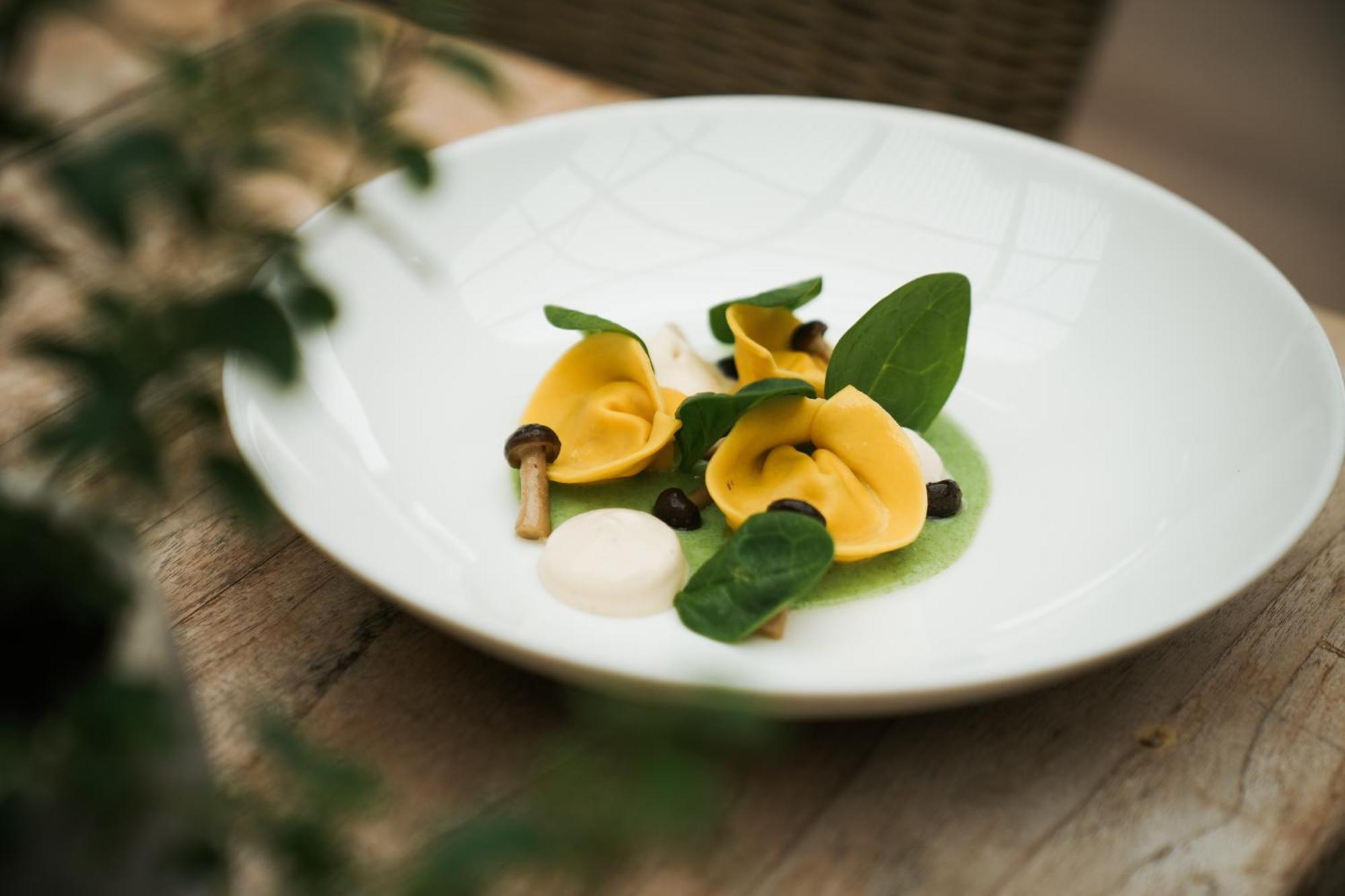 Gartenhotel Moser Appiano Sulla Strada Del Vino Zewnętrze zdjęcie