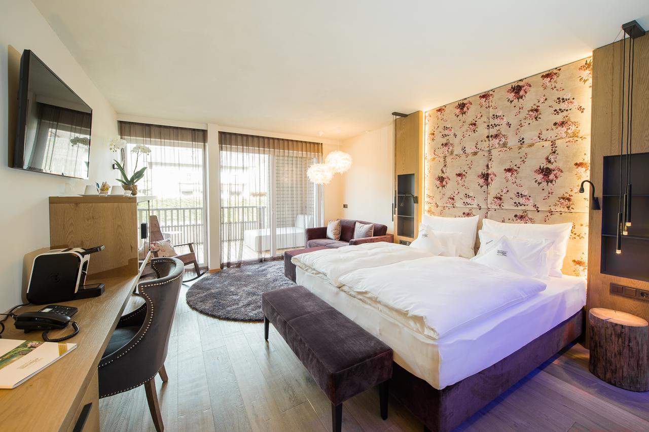 Gartenhotel Moser Appiano Sulla Strada Del Vino Zewnętrze zdjęcie