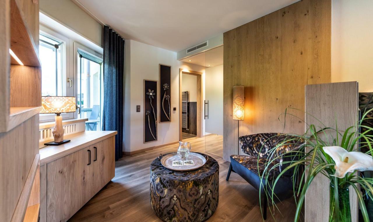 Gartenhotel Moser Appiano Sulla Strada Del Vino Zewnętrze zdjęcie